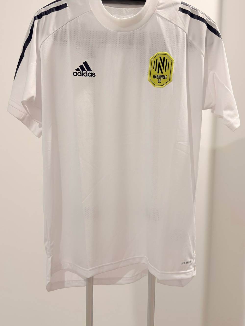 Adidas Aero-Ready Nashville SC MLS- Men's White Training Soccer Jersey- MED- NWT